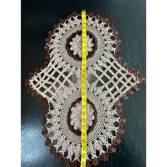 Vintage Tablecloth runner placemat- lattice ornate intricate knit brown decor - Picture 5 of 8